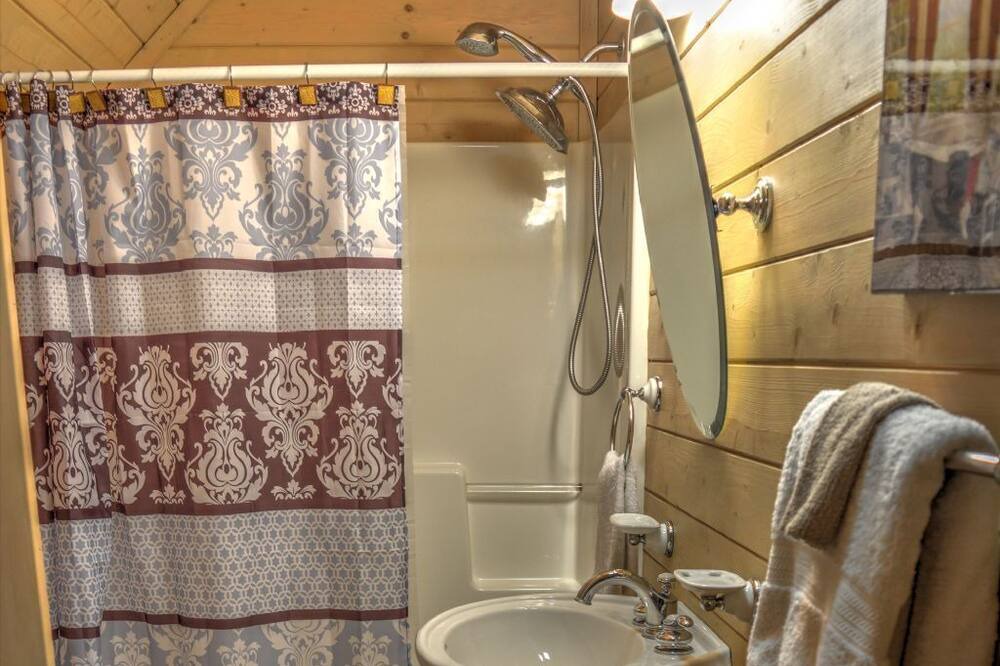 Photo of Bathroom in West Jefferson