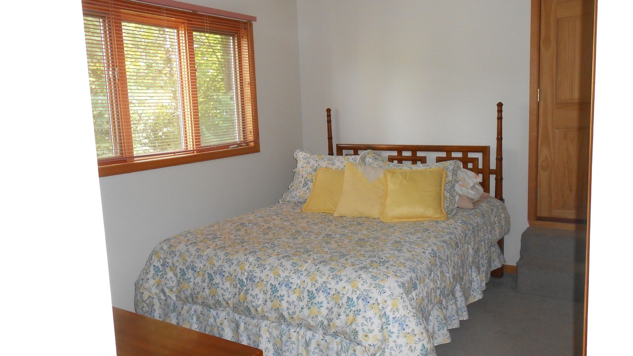 Photo of Bedroom in Sunset Cove