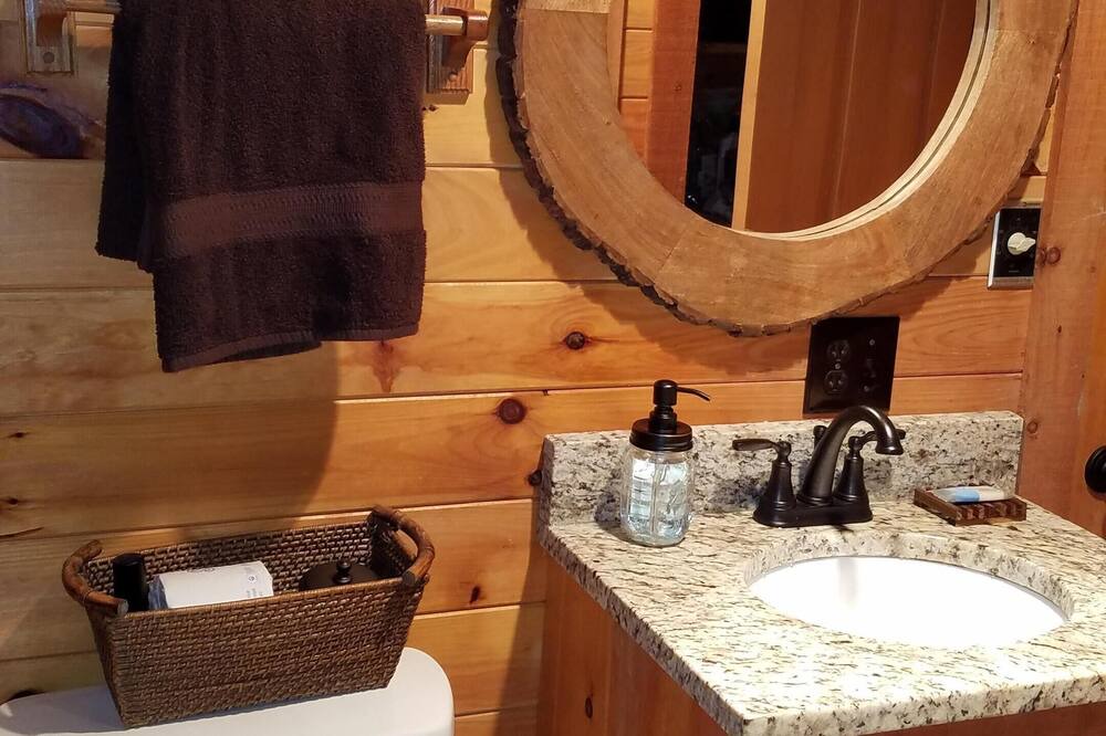 Photo of Bedroom in Ellijay