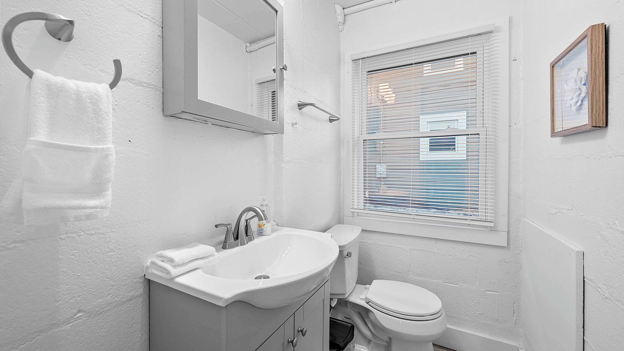 Photo of Bathroom in Near East Columbus