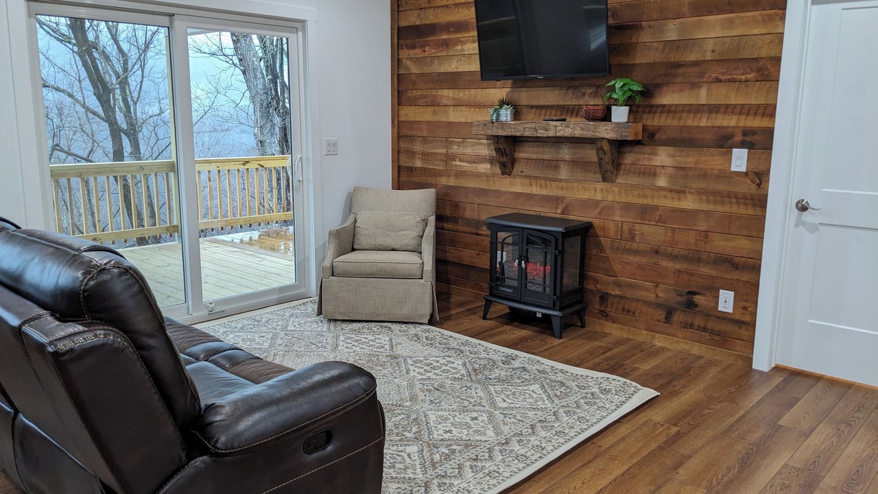 Photo of Livingroom in Goldbond