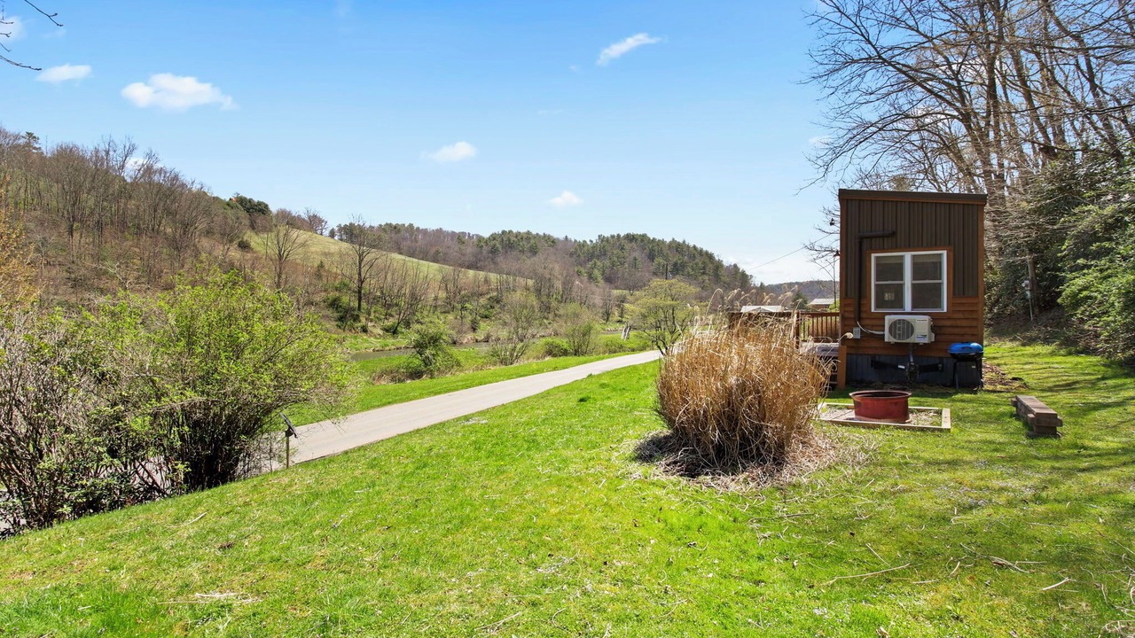 Photo of Outdoor in Todd