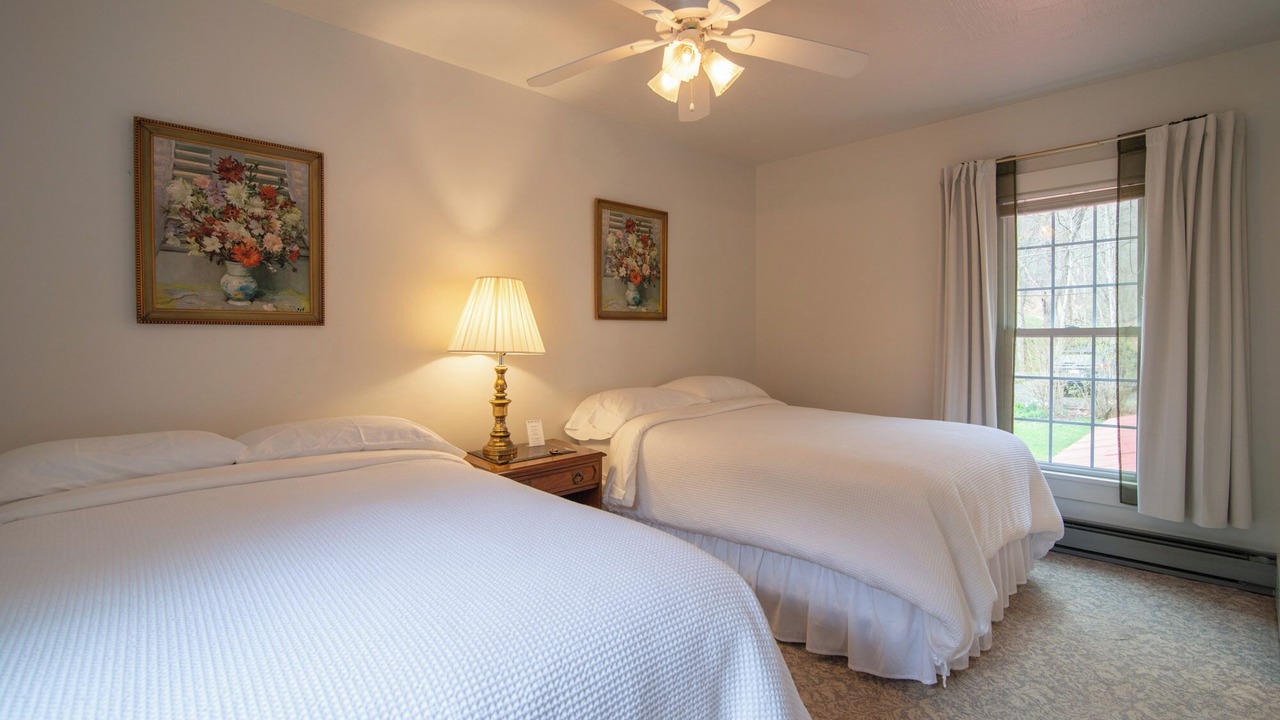 Photo of Bedroom in Marlinton