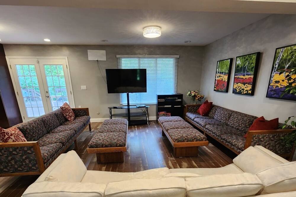 Photo of Livingroom in Dayton