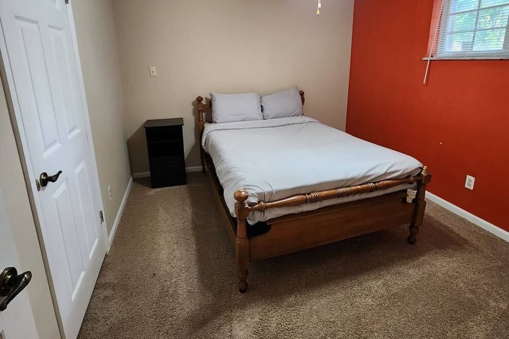 Photo of Bedroom in Dayton
