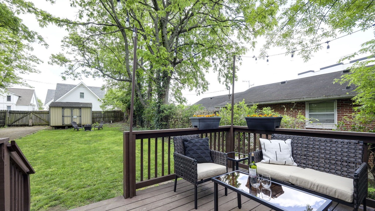 Photo of Outdoor in Cleveland Park