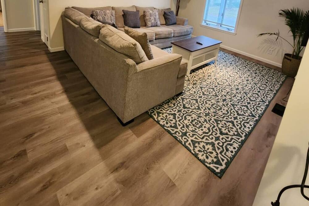 Photo of Livingroom in Springboro