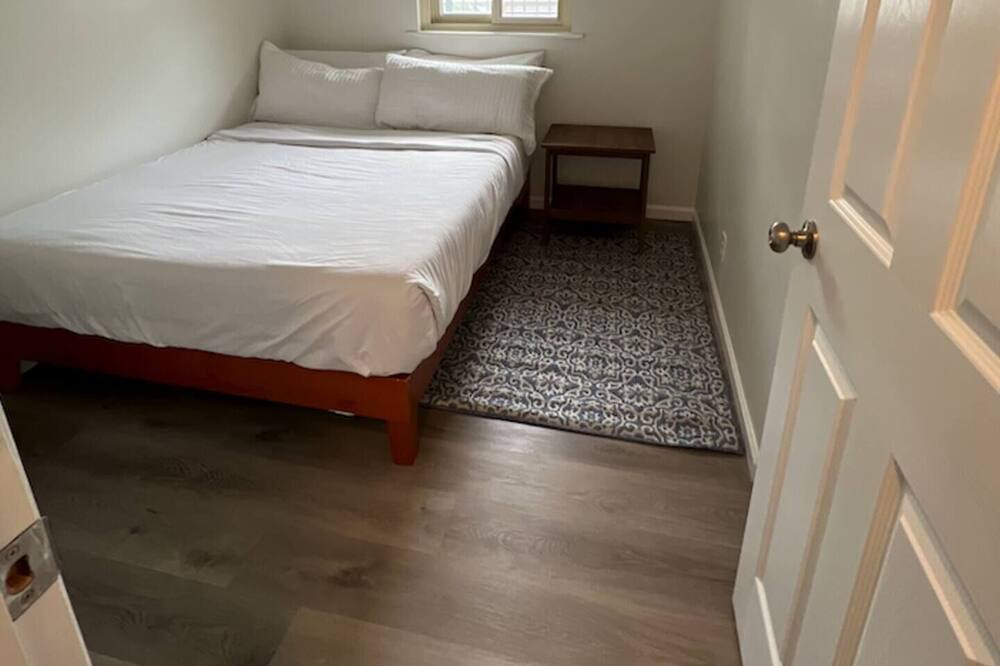 Photo of Bedroom in Springboro
