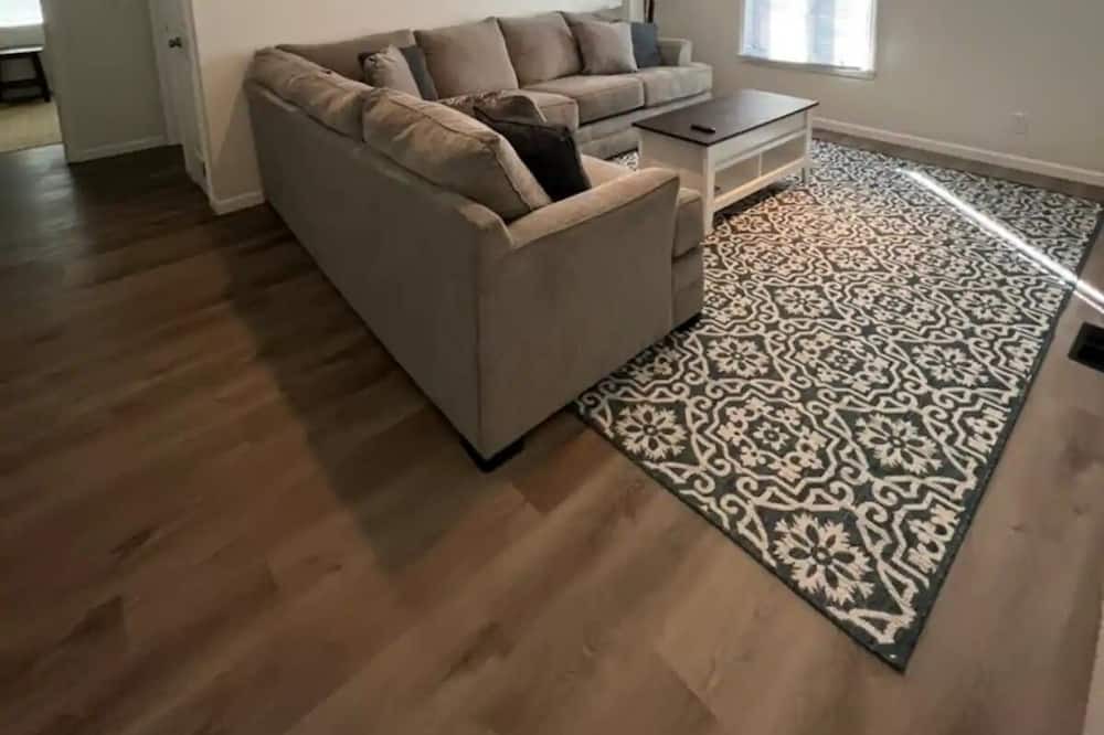 Photo of Livingroom in Springboro
