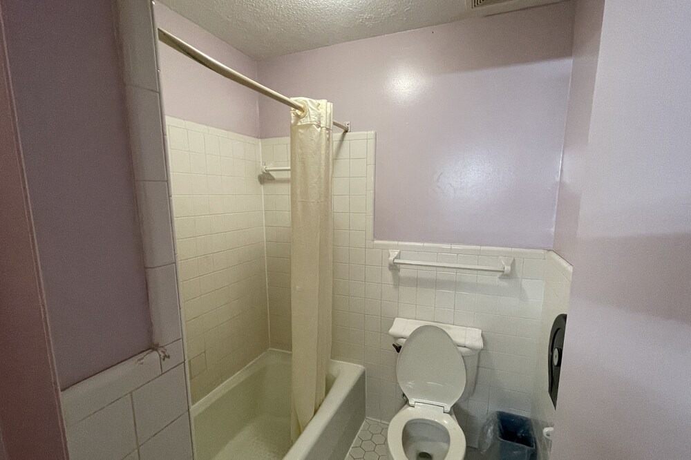 Photo of Bathroom in Mullins