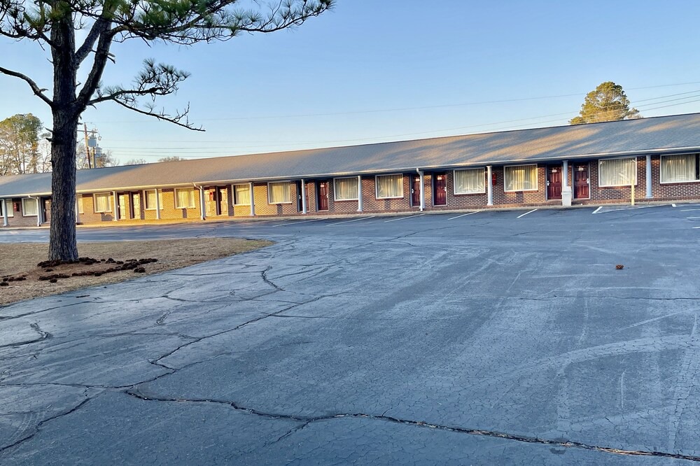 Photo of Outdoor in Mullins