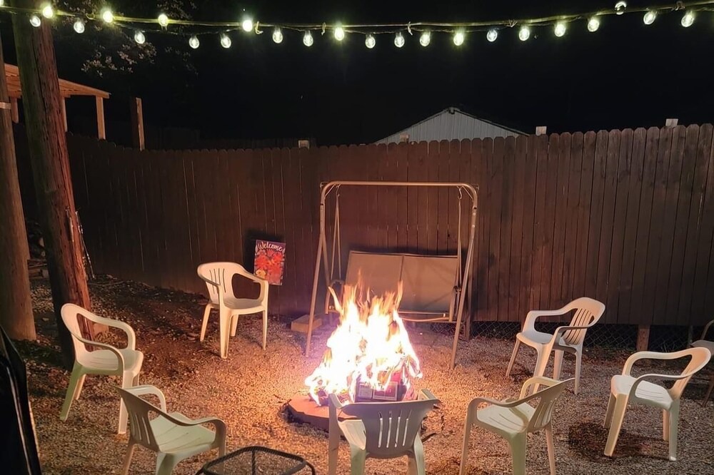 Photo of Outdoor in Newtown