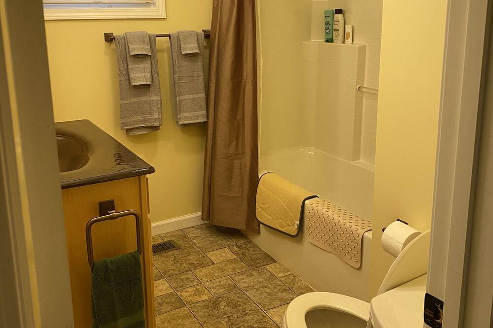 Photo of Bathroom in Franklin