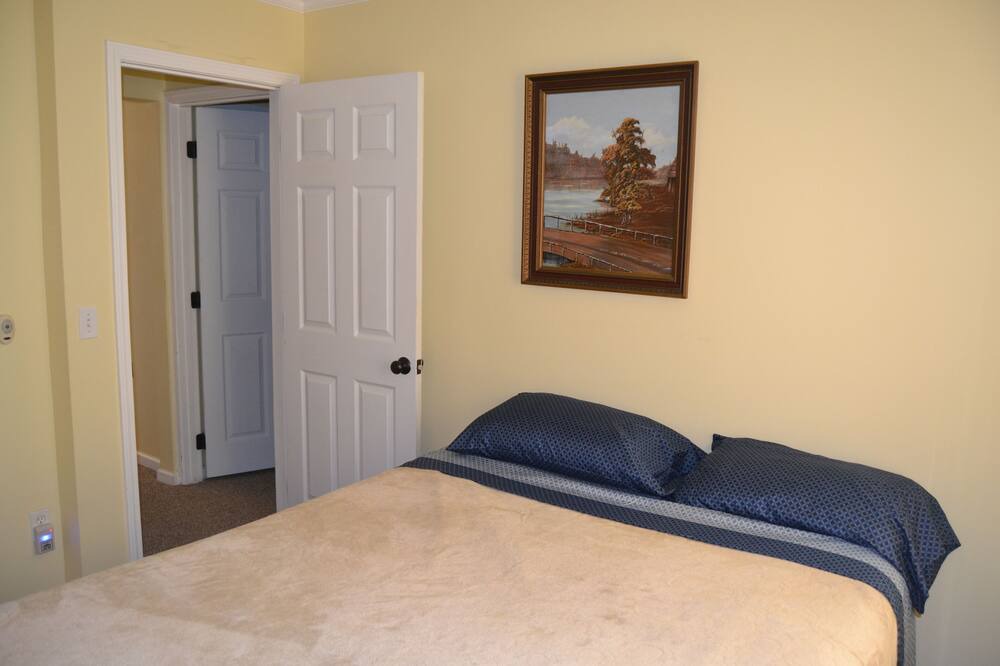 Photo of Bedroom in Franklin