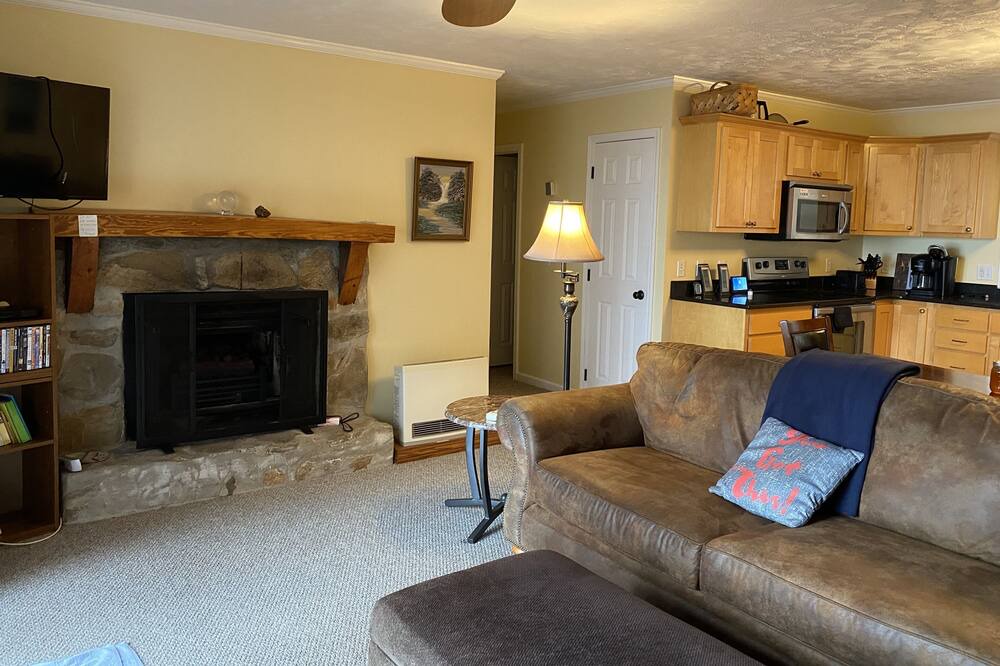 Photo of Livingroom in Franklin