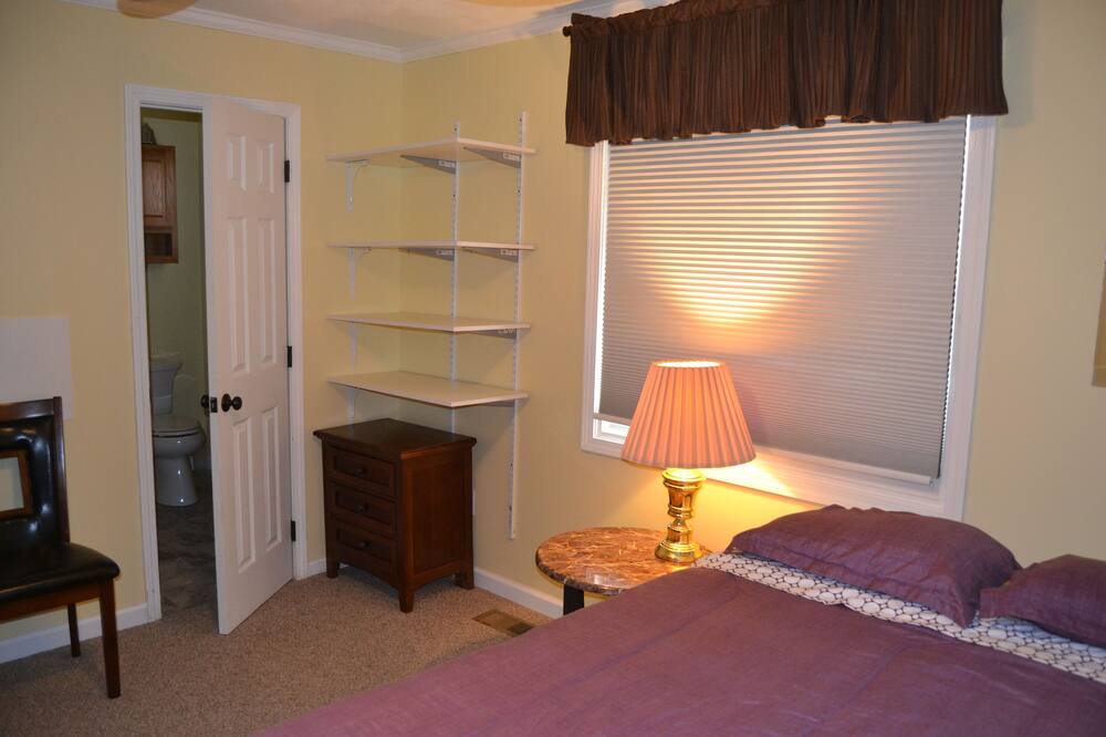 Photo of Bedroom in Franklin