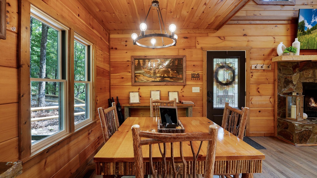 Photo of Kitchen in Cherry Log