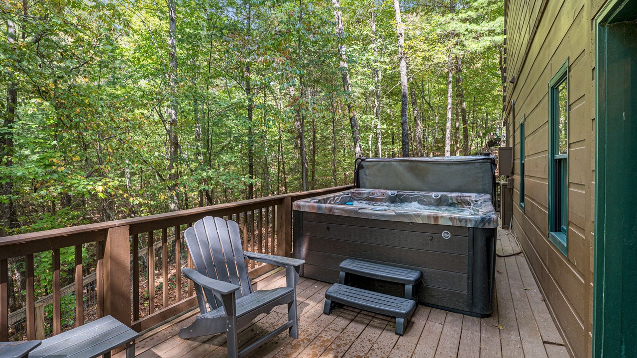 Photo of Outdoor in Cherry Log
