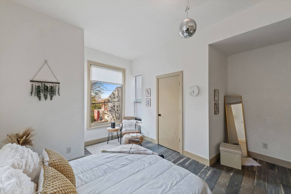 Photo of Bedroom in CUF