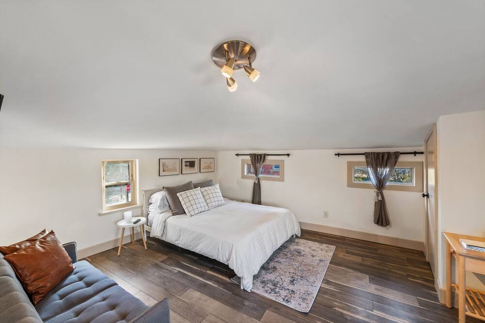 Photo of Bedroom in CUF