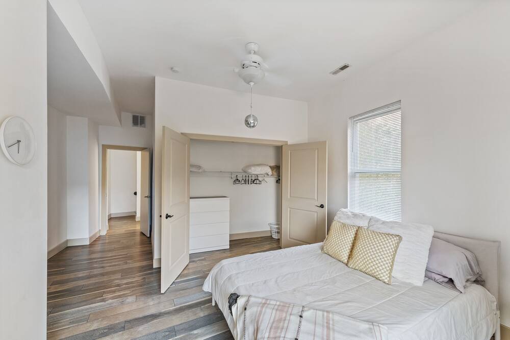 Photo of Bedroom in CUF