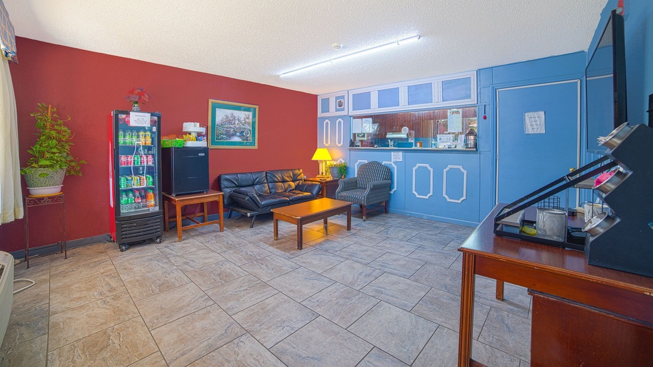Photo of Livingroom in Williamston