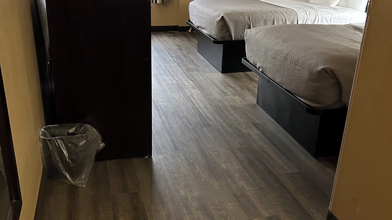 Photo of Bedroom in Roselawn Finance