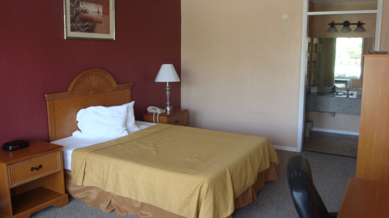 Photo of Bedroom in Kingsport