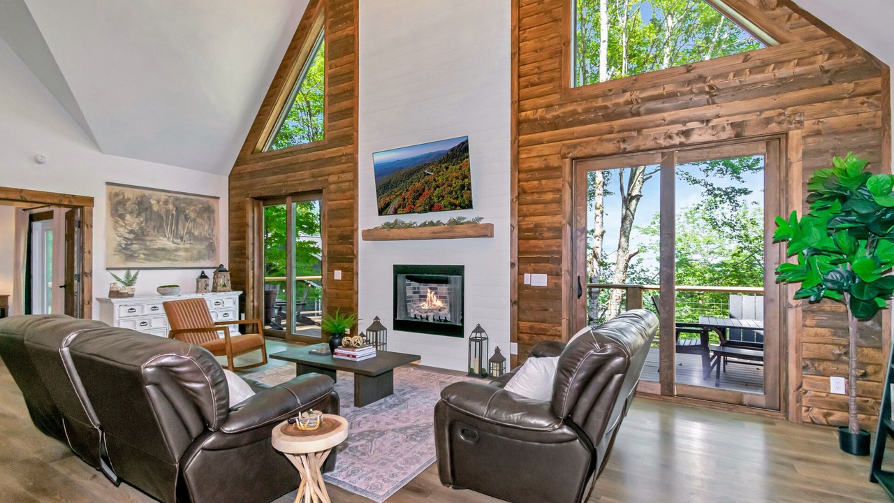 Photo of Livingroom in Banner Elk