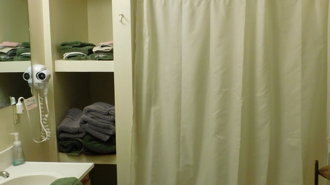 Photo of Bathroom in Matewan