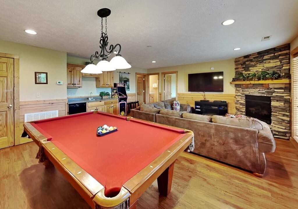 Photo of Bedroom in Black Bear Falls