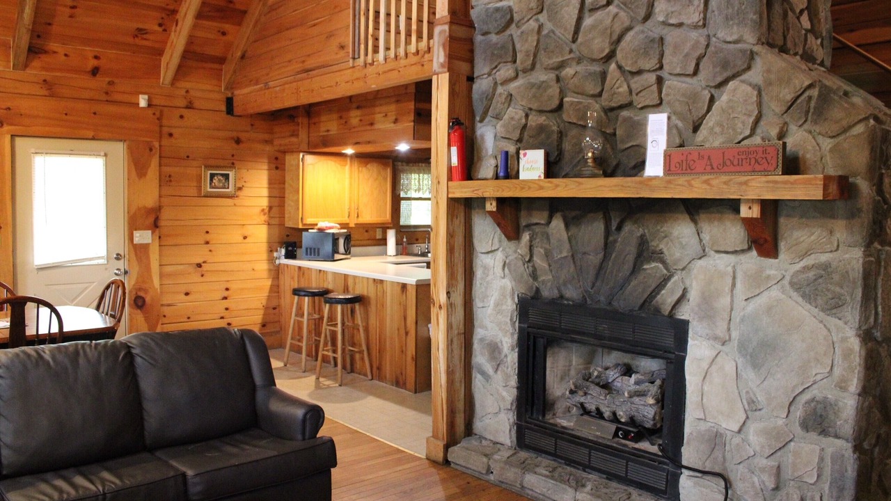 Photo of Livingroom in Hico