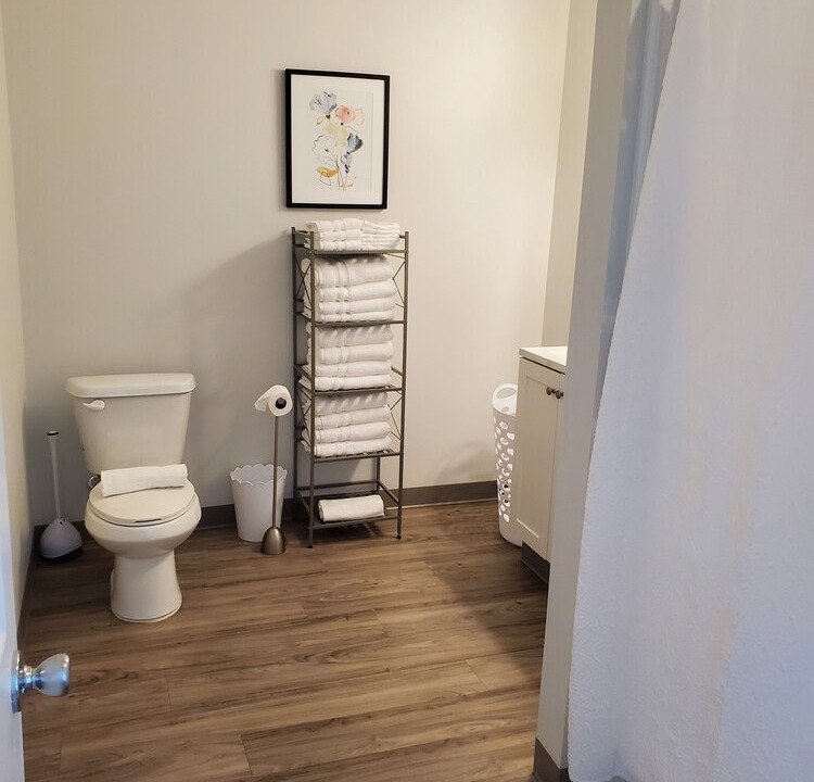 Photo of Bathroom in Maxwell