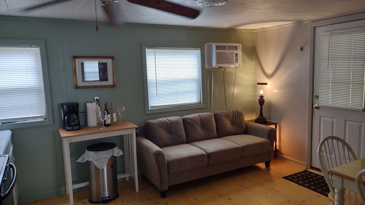 Photo of Livingroom in Franklin