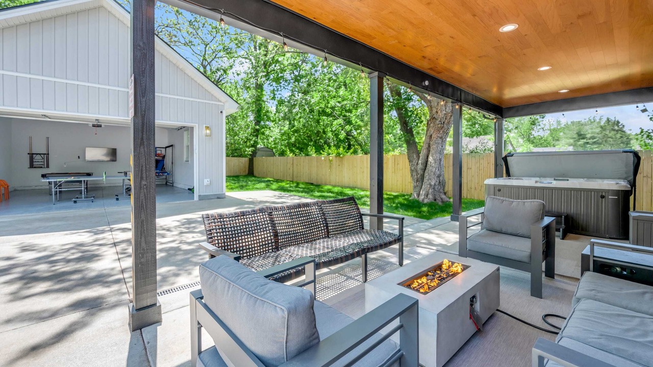 Photo of Outdoor in Lexington