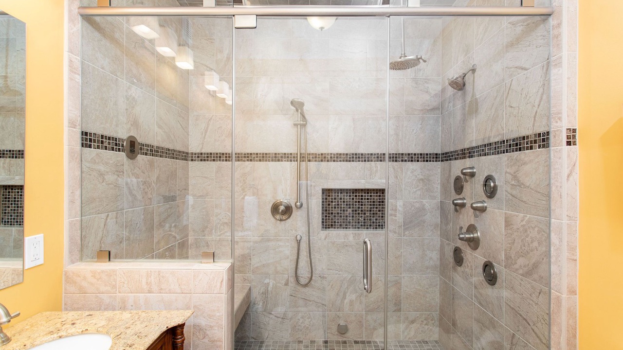 Photo of Bathroom in Historic Edgefield