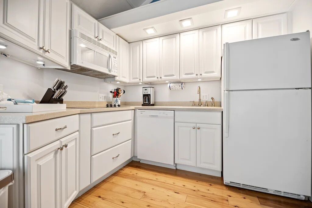 Photo of Kitchen in Night Heron