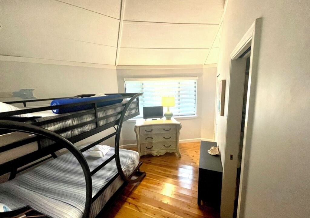 Photo of Bedroom in Night Heron