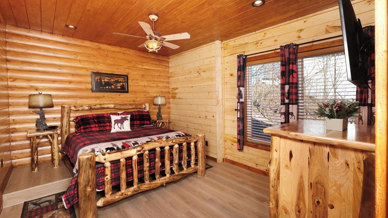Photo of Bedroom in Chalet Village North