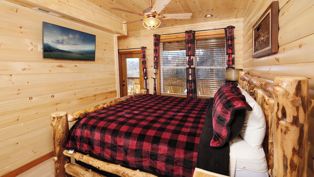 Photo of Bedroom in Chalet Village North