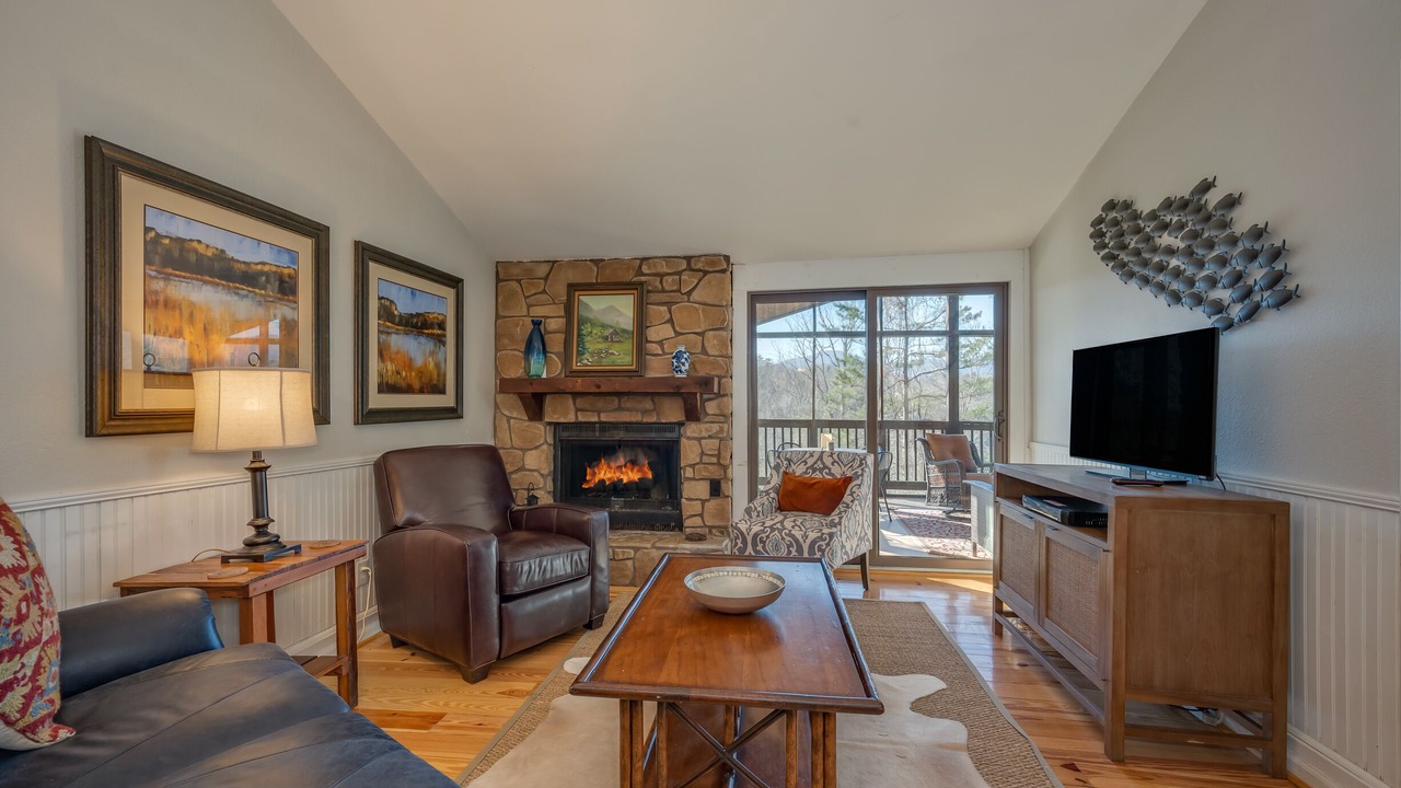 Photo of Bedroom in Lake Lure