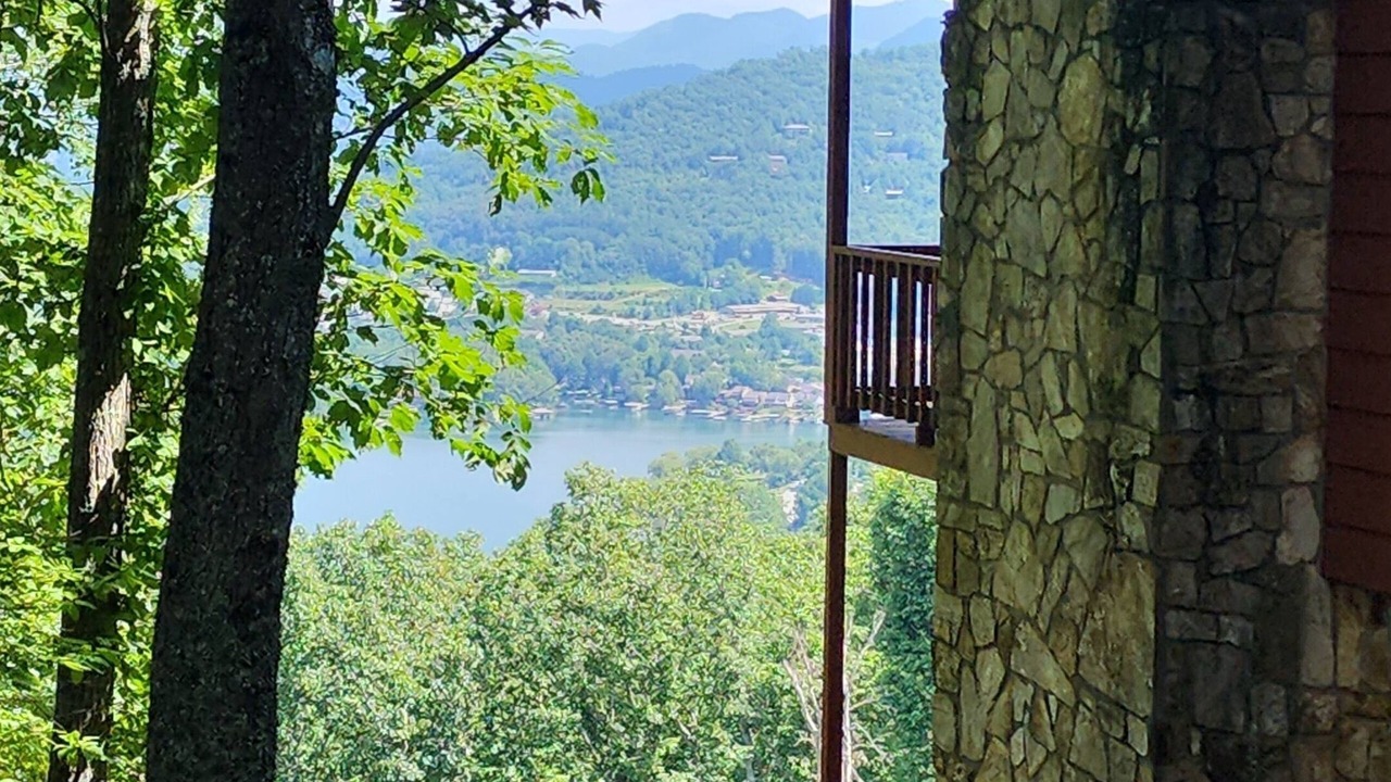 Photo of Outdoor in Hiawassee