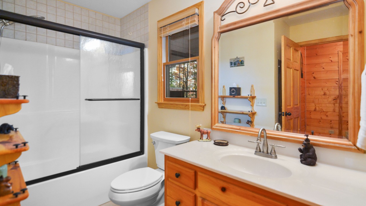 Photo of Bathroom in Ellijay