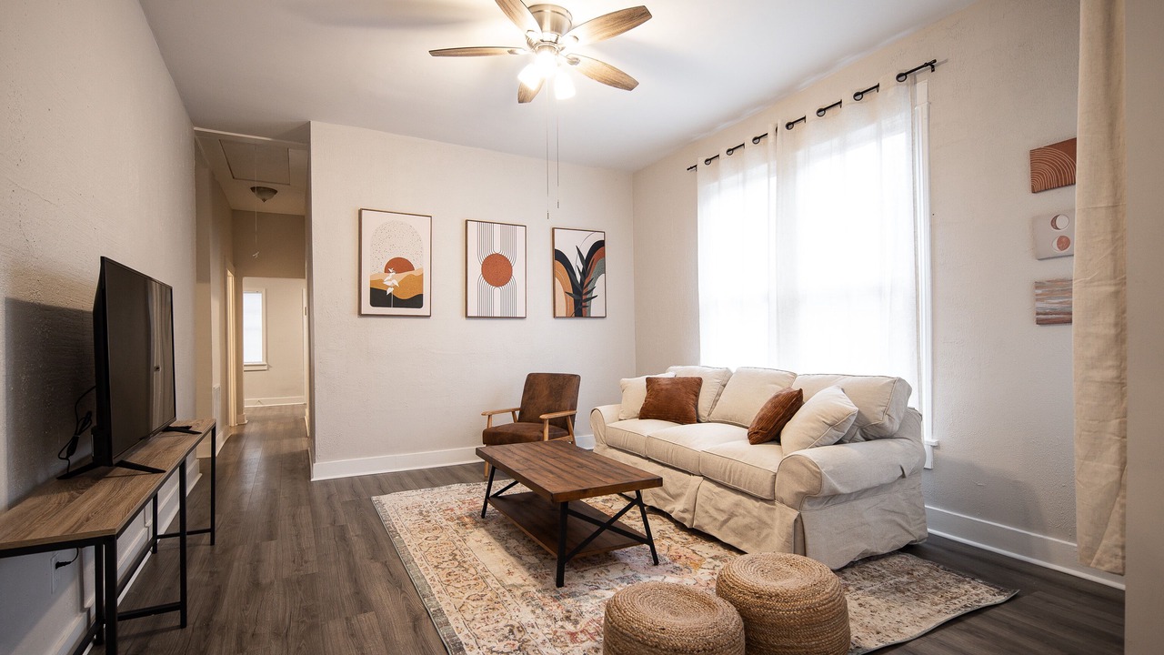 Photo of Livingroom in Memphis