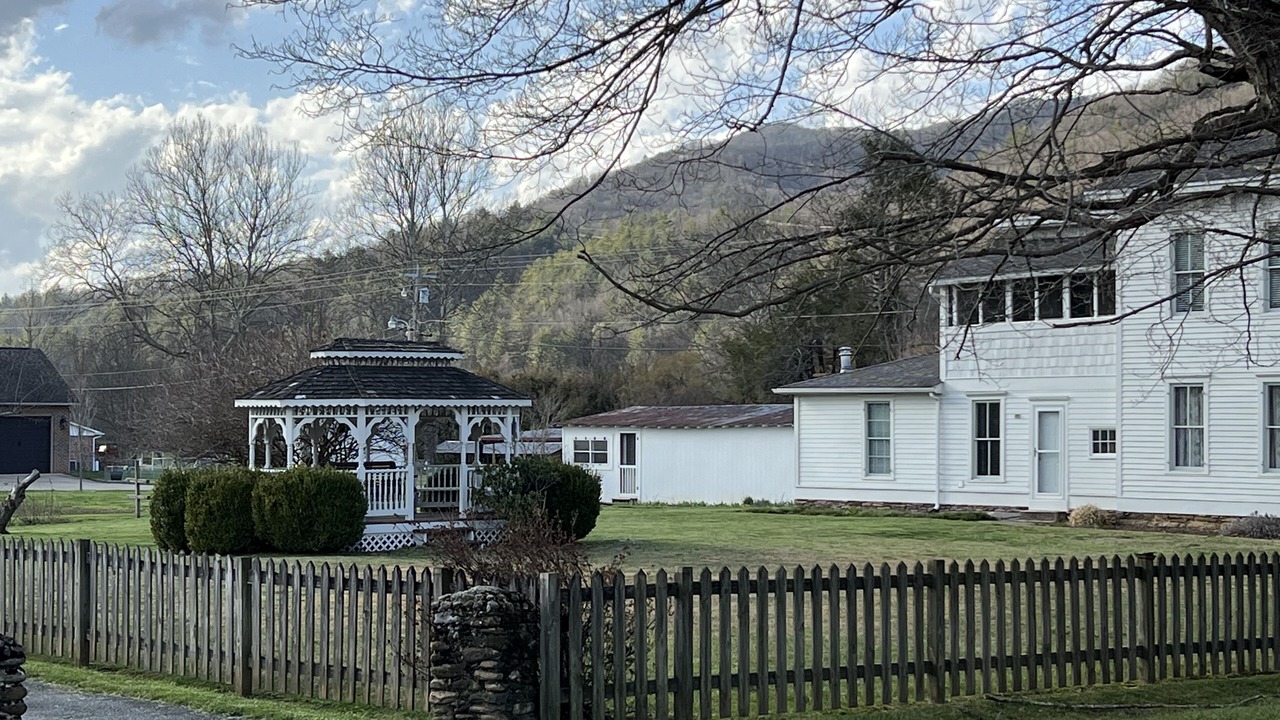 Photo of Outdoor in Roan Mountain