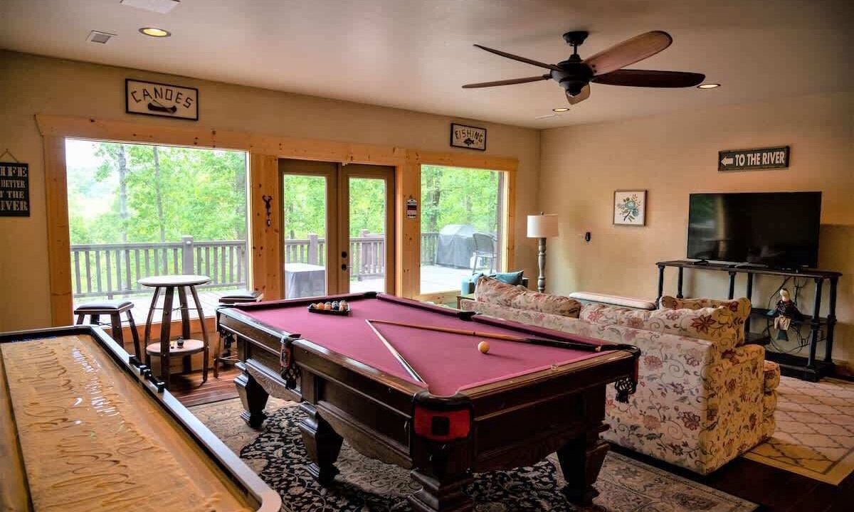 Photo of Bedroom in Ellijay