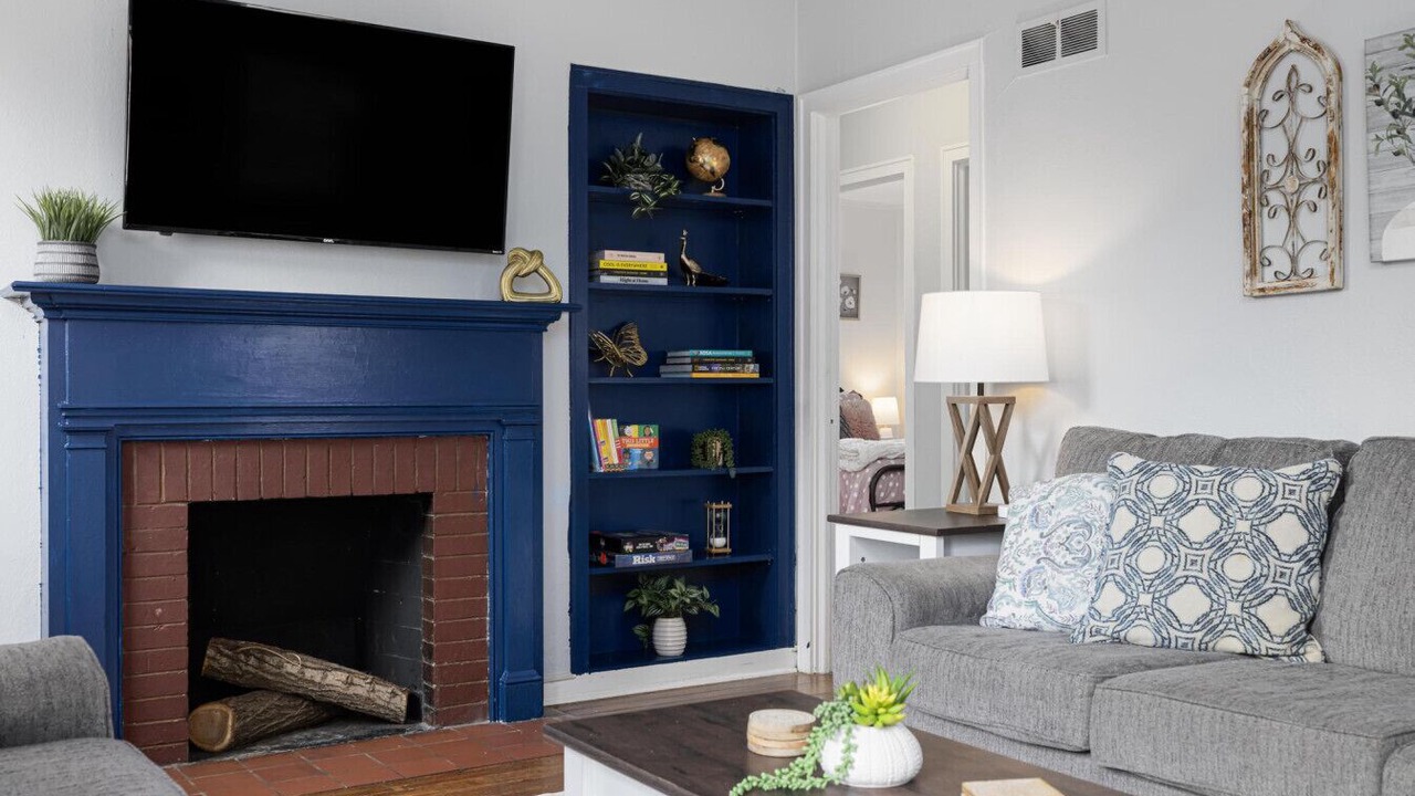 Photo of Livingroom in Kingsport