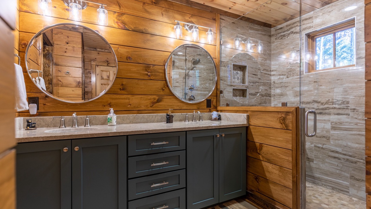 Photo of Bathroom in Boone