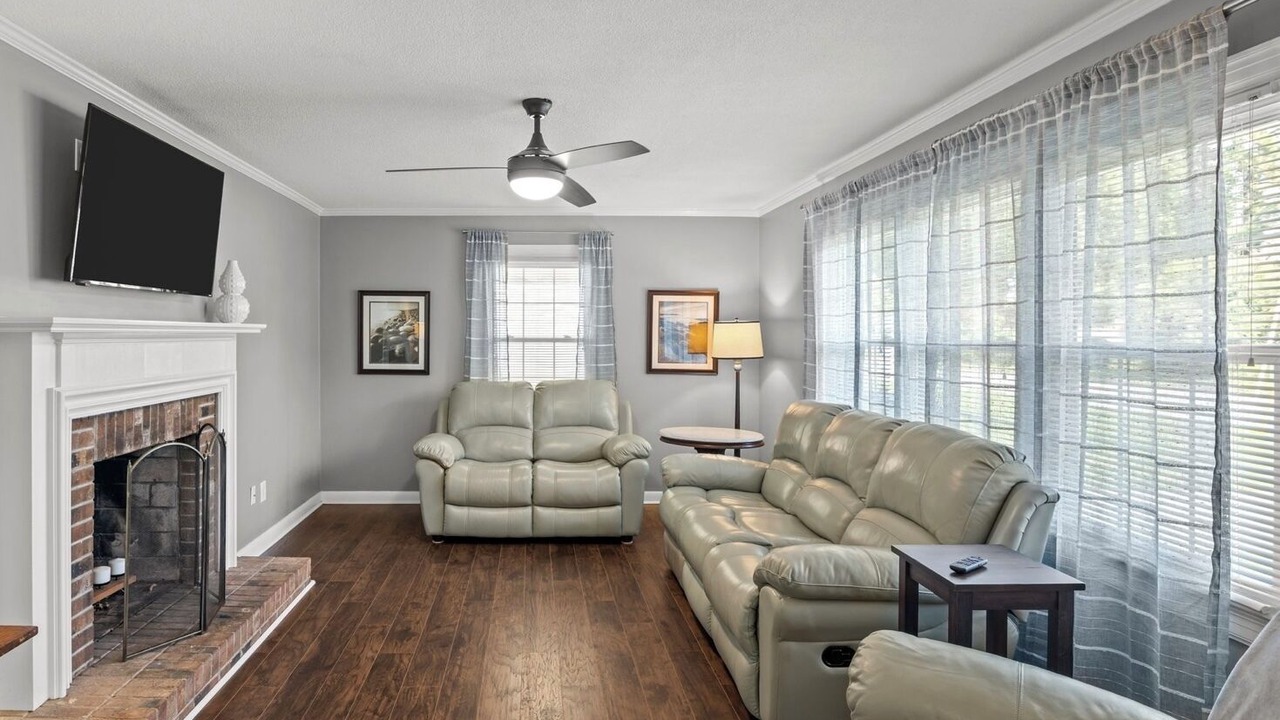 Photo of Livingroom in Greenville