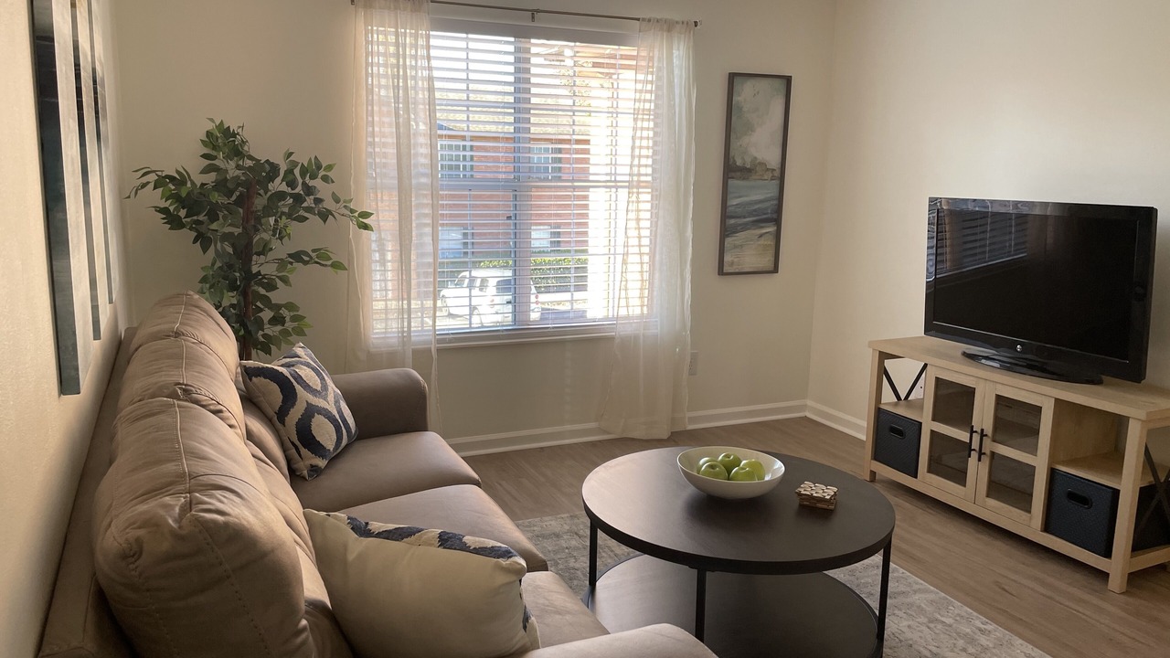 Photo of Livingroom in Knoxville